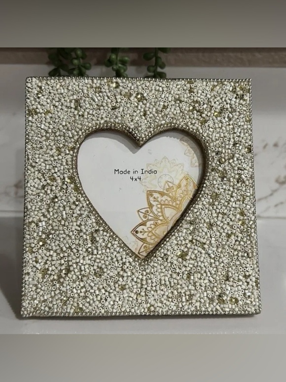 Heart beaded photo frame